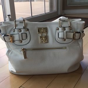 NWOT ANNE KLEIN WOMEN’S HANDBAG